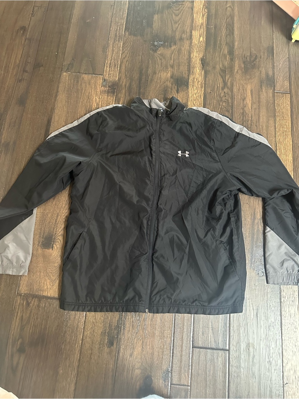 Under Armour Men’s Black & Gray Full-Zip Athletic Jacket